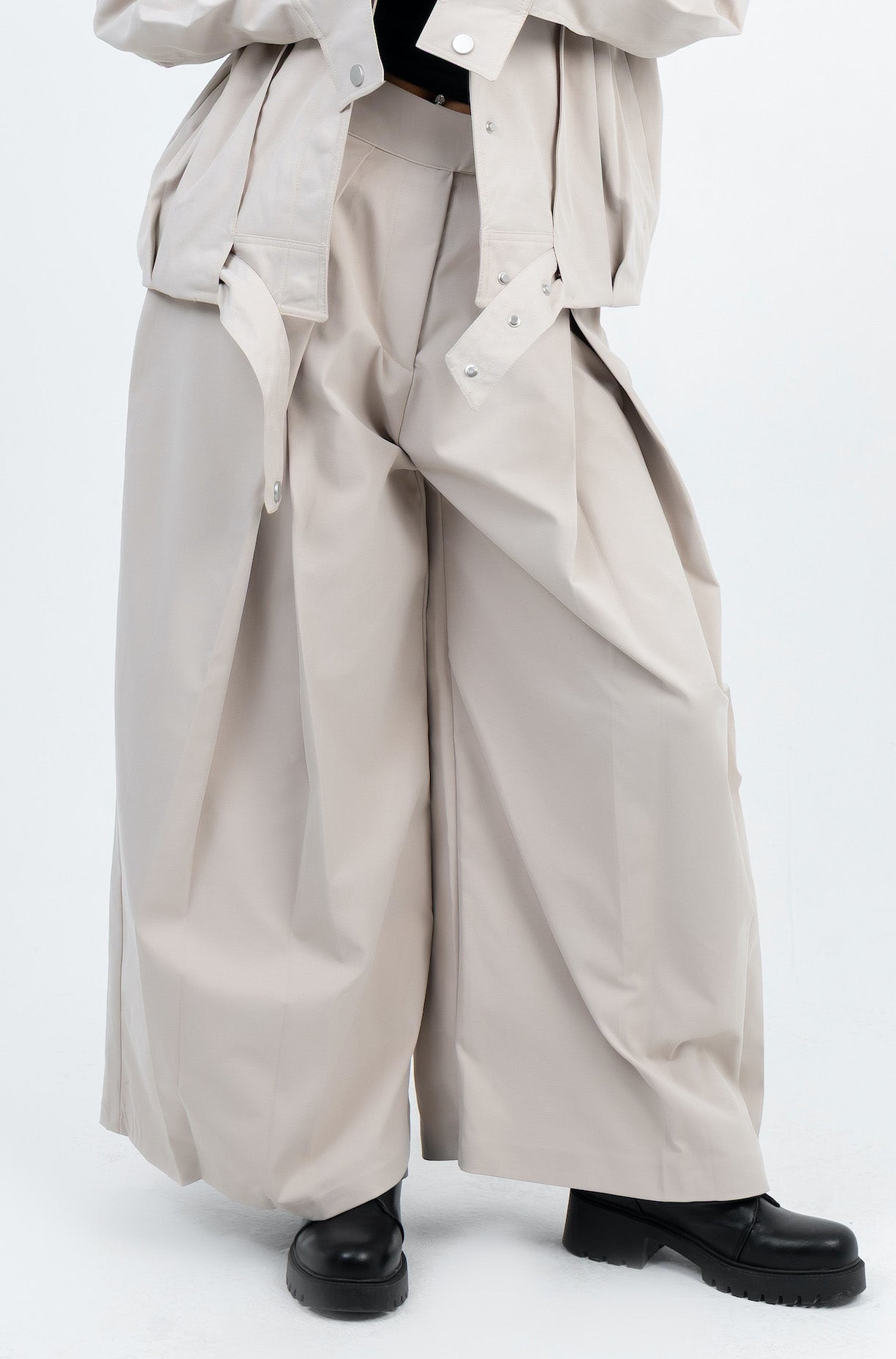 The Quiet Motion Trousers